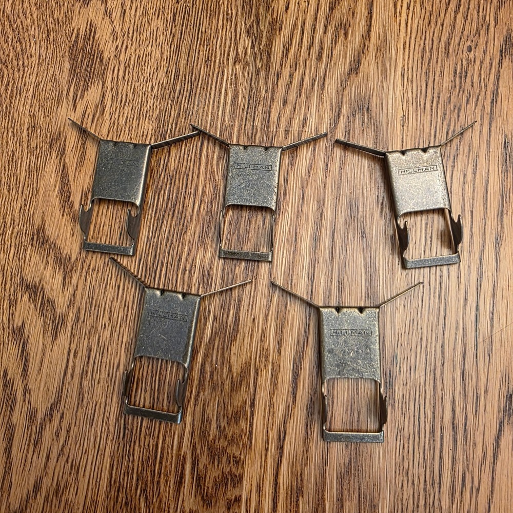 Hillman Antique Brass Brick Block Wreath Hangers Metal Hardware 5 Pc Set Outdoor